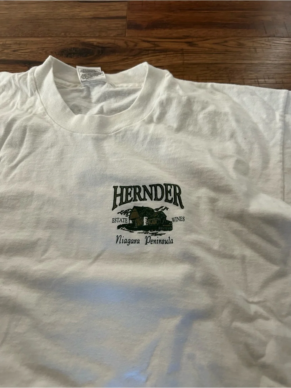 90’s Hernder Niagara Peninsula Wine Graphic Tee - Picture 2 of 5